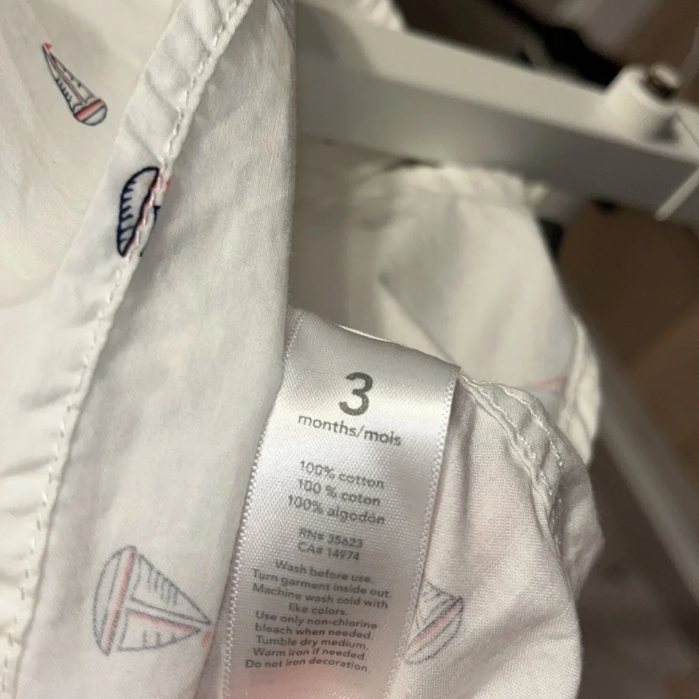 Carters Sailboat Collared Button Up Short Sleeve Red White and Blue Size 3 month - Picture 4 of 5